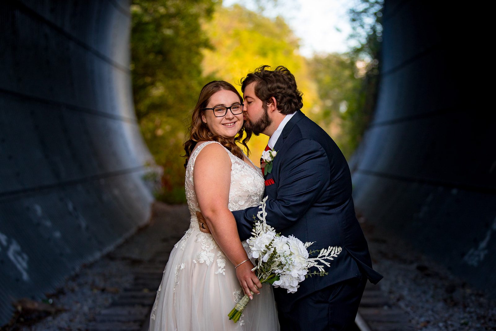 Wedding couple portrait at 1913 Heartland Barn